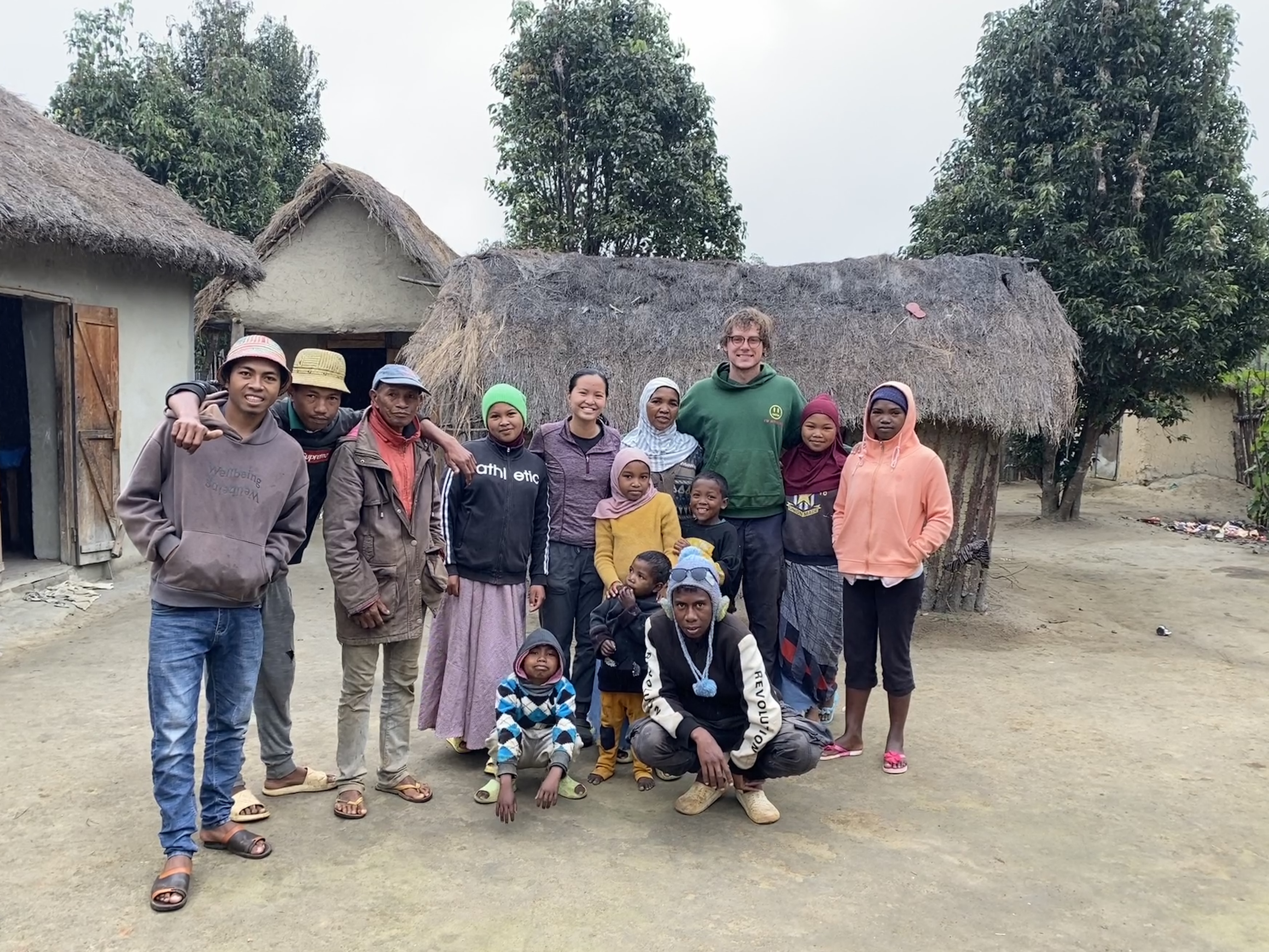 Ekipa Fanihy and the Rabetsy Family in Analasoa