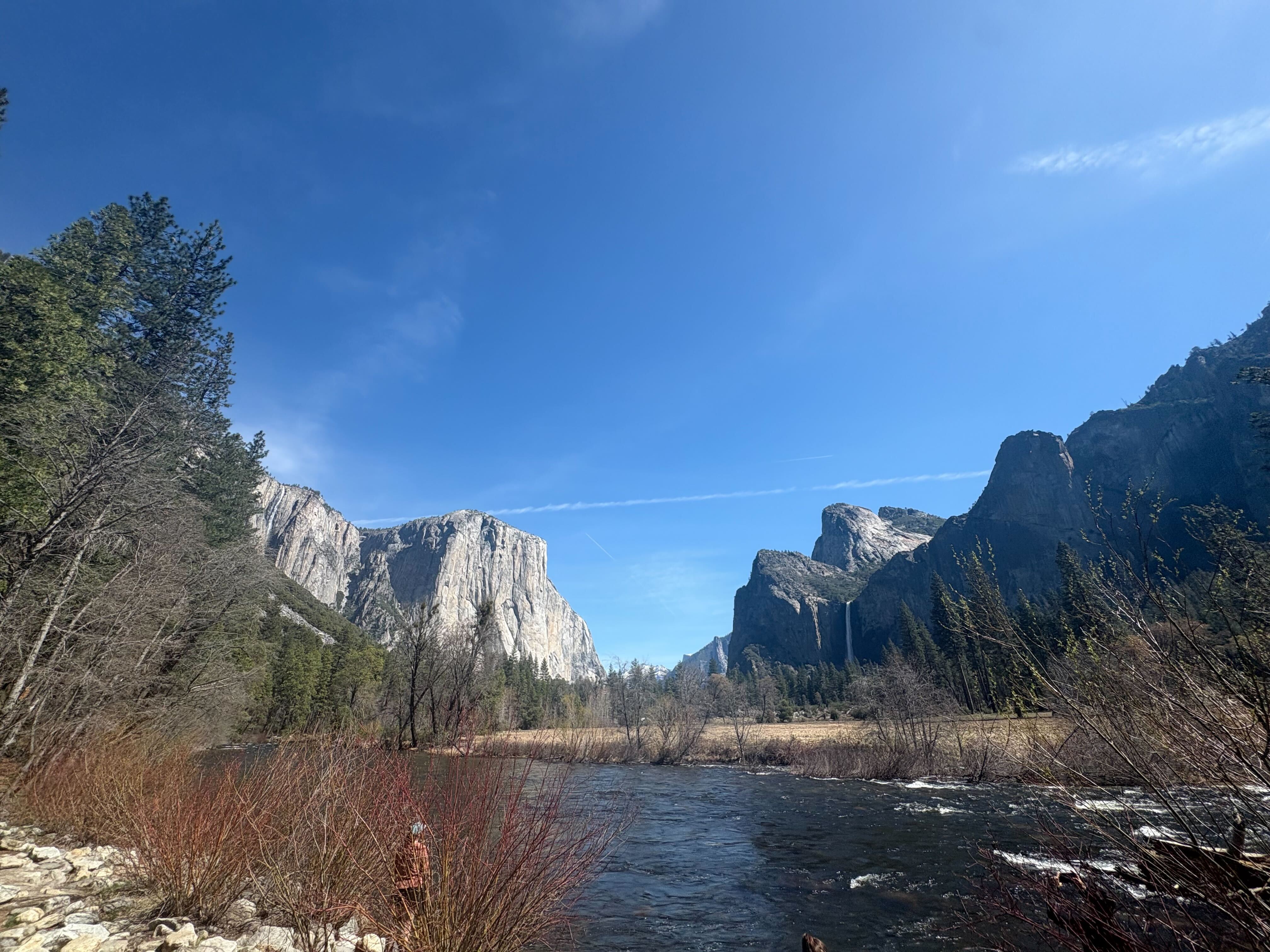 El Capitan and Bridalveil Fall from the Yosemite Valley floor.